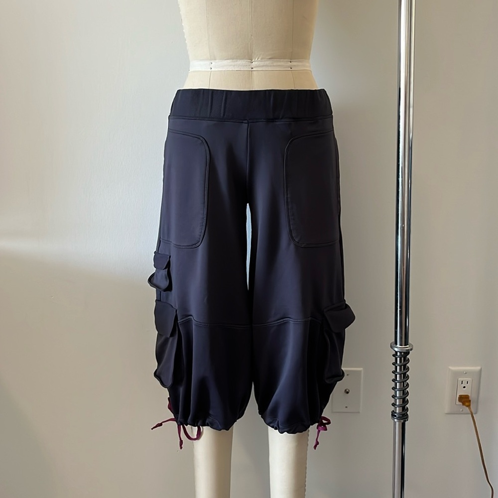 Nike Dri Fit Low Rise Crop Pants